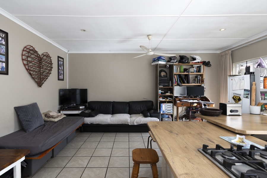 3 Bedroom Property for Sale in Strand South Western Cape